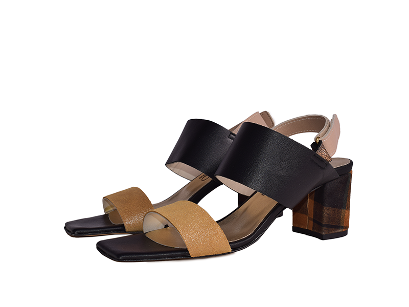 Claudia C. - Sandali in pelle patchwork con tacco