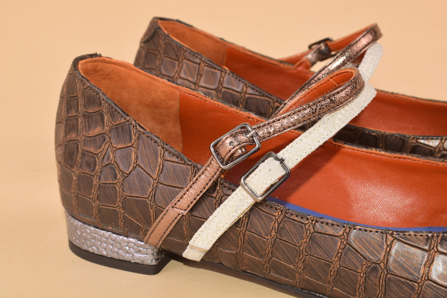 The click effect - Mary Jane a punta in pelle patchwork con tacco 2cm