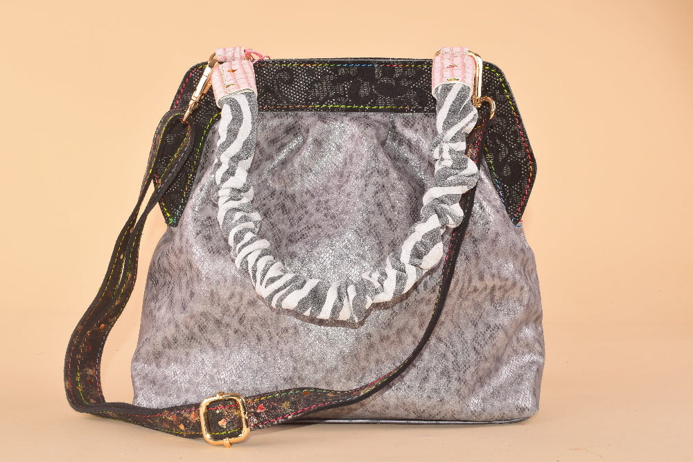 Taupe
