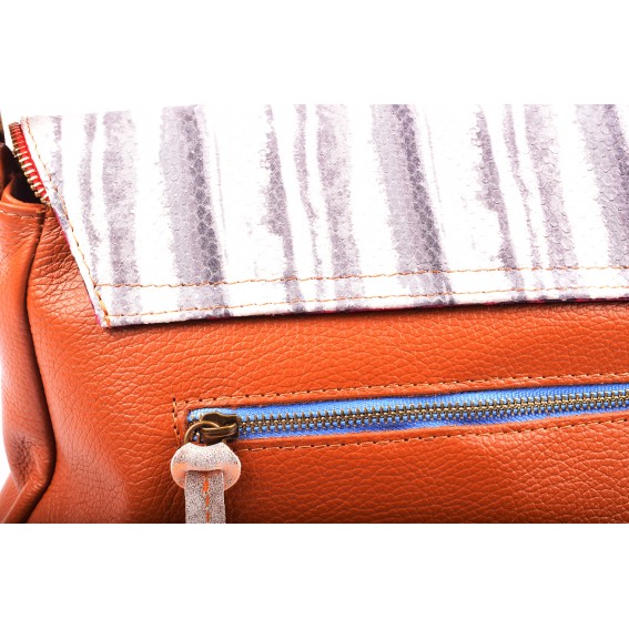 428ac VAR3 - Leather handbag