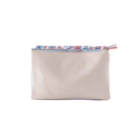 Surf & Turf XL - Maxi pochette in patchwork leather