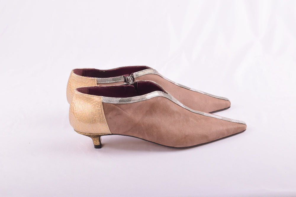 Taupe